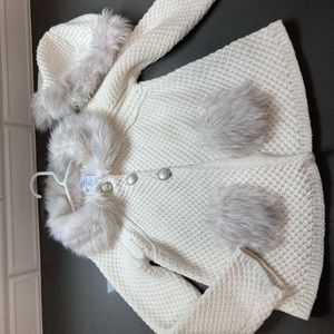 Tahari kids, sweater/coat with matching hat. 5T